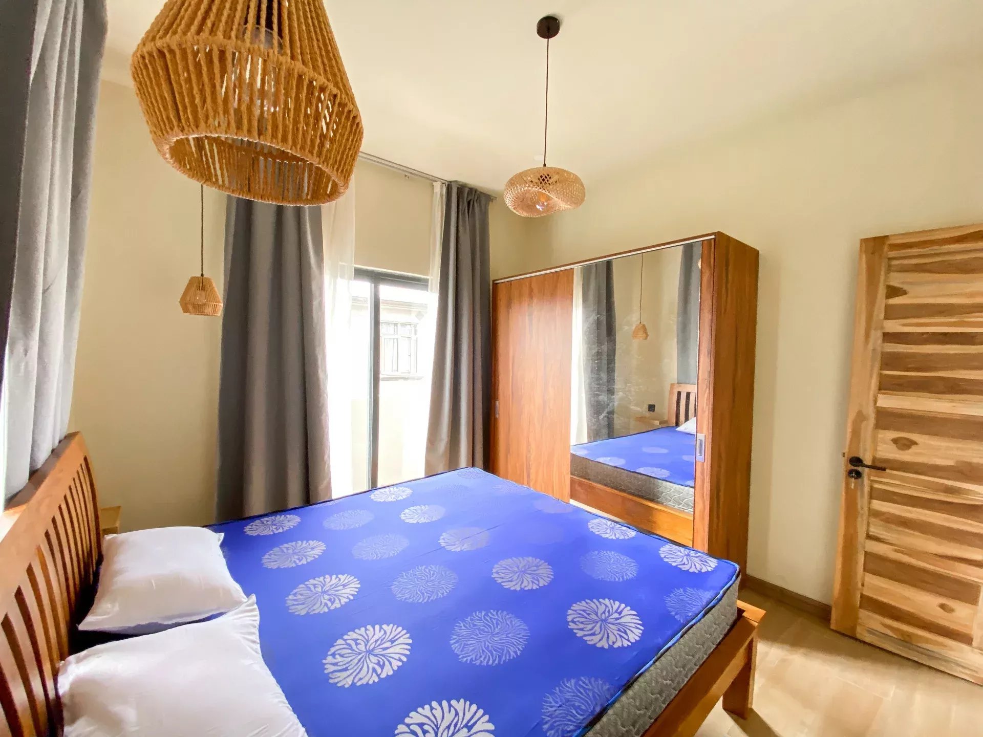 Trou aux Biches – À louer appartement neuf de 2 chambres avec piscine