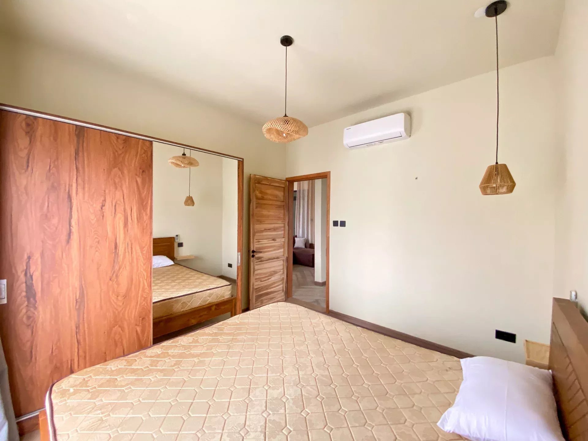 Trou aux Biches – À louer appartement neuf de 2 chambres avec piscine