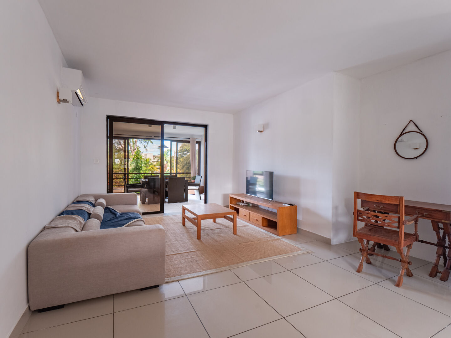 Appartement rénové 3 chambres à louer à La Preneuse