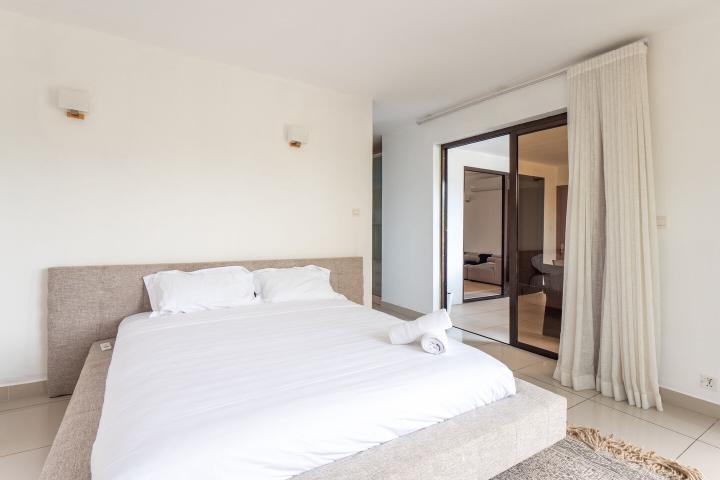Appartement rénové 3 chambres à louer à La Preneuse