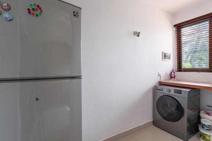 Appartement rénové 3 chambres à louer à La Preneuse