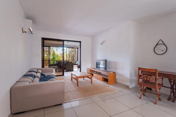 Appartement rénové 3 chambres à louer à La Preneuse