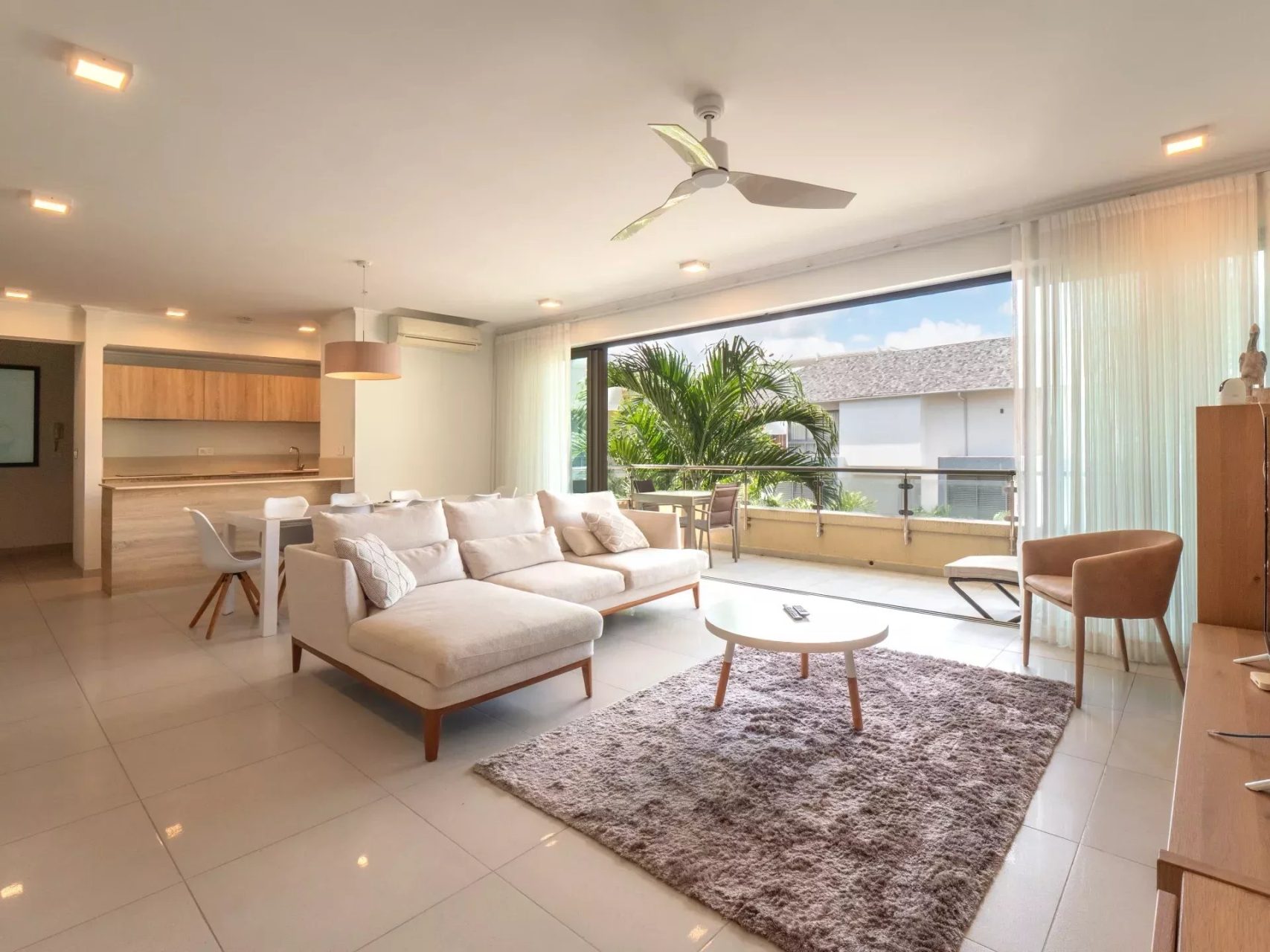 Appartement meublé 3 chambres avec terrasse à l’île Maurice proche golf et plage à vendre à Tamarin