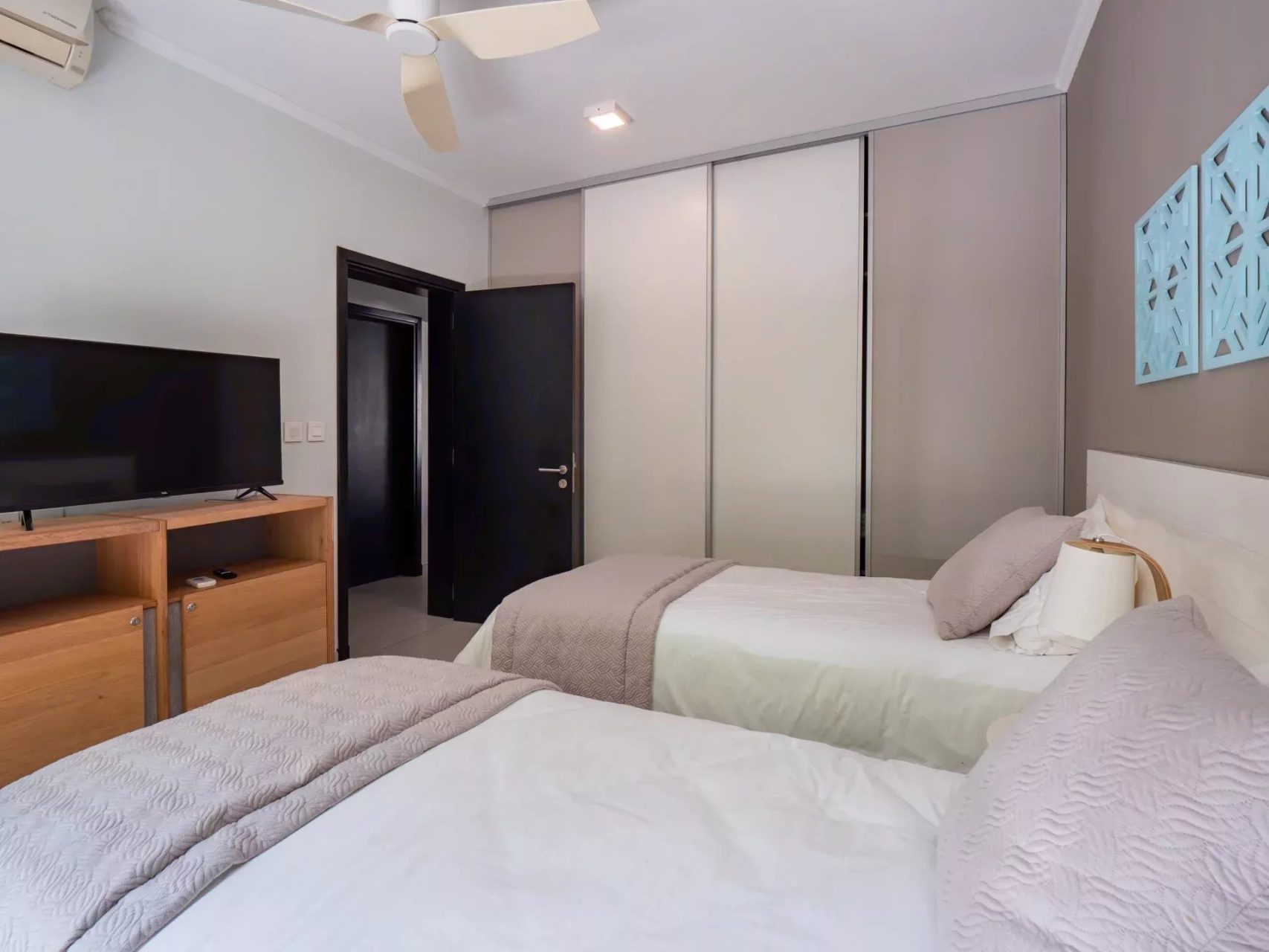 Appartement meublé 3 chambres avec terrasse à l’île Maurice proche golf et plage à vendre à Tamarin