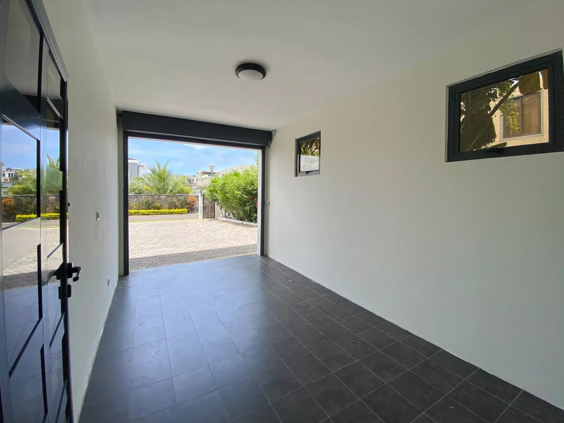 Mon Choisy - exceptional villa for long-term rental