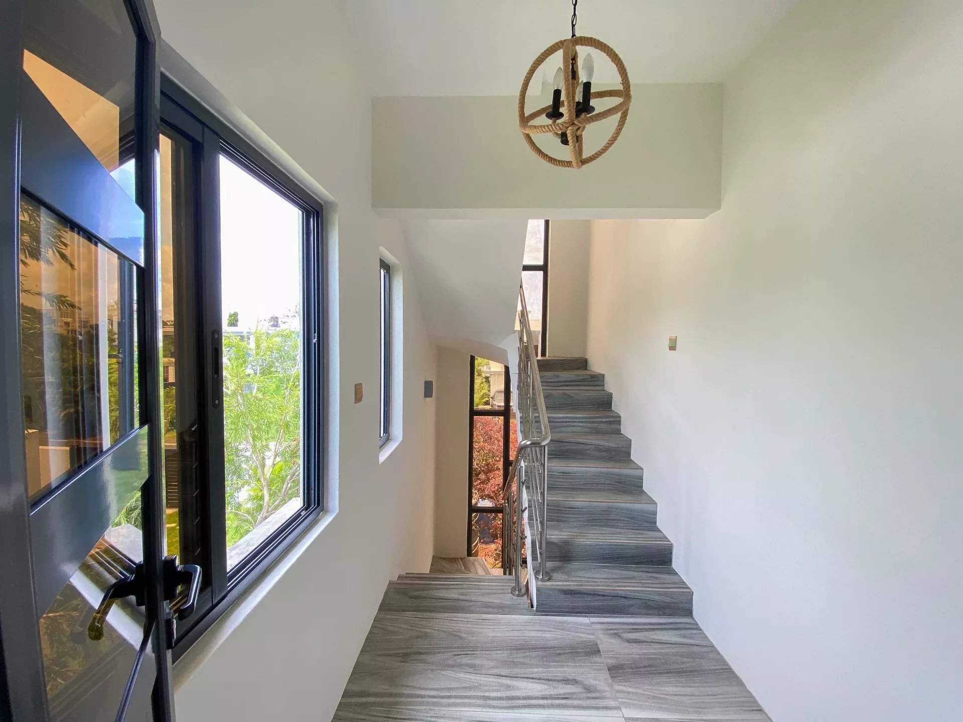Mon Choisy - exceptional villa for long-term rental