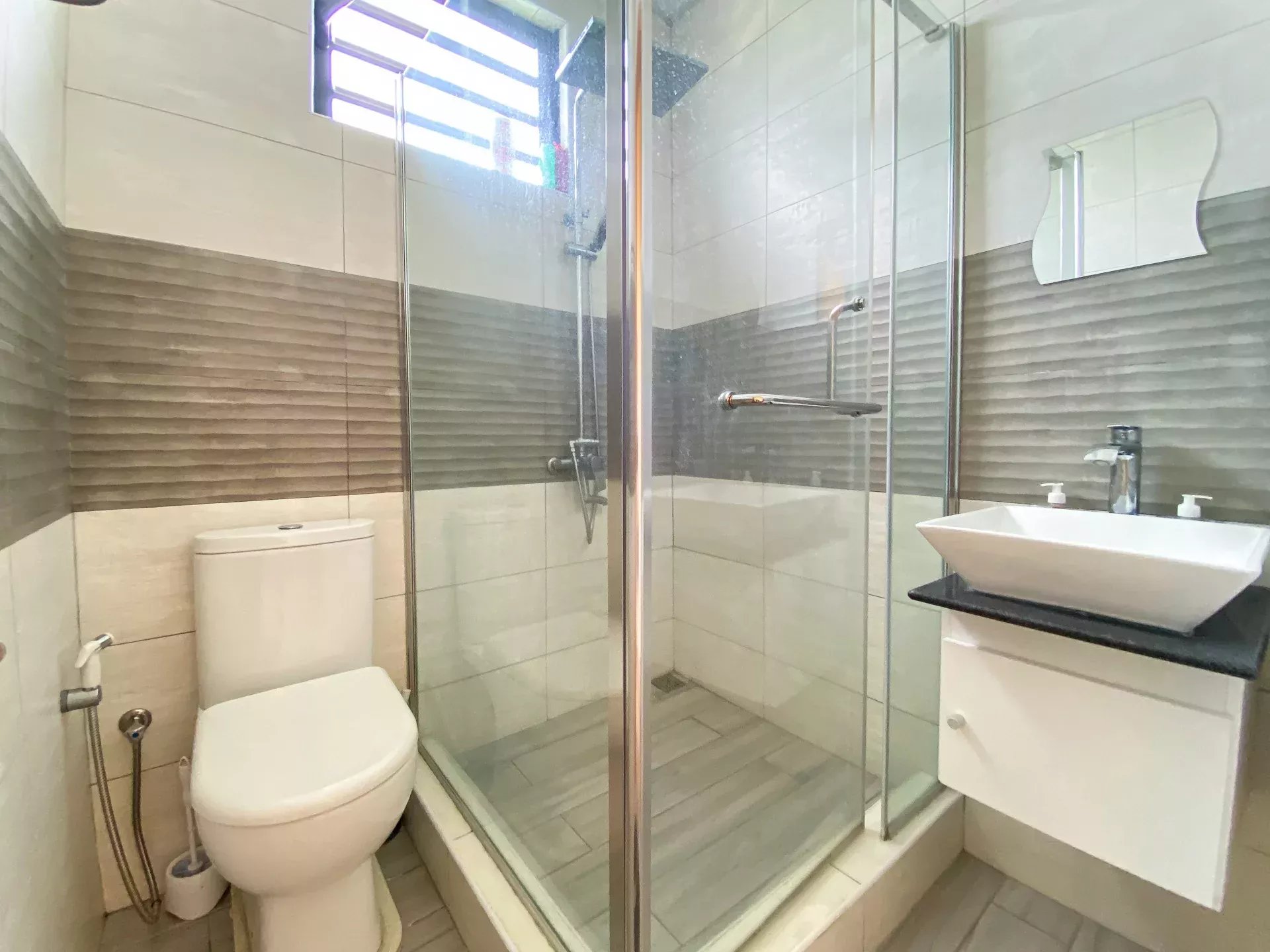 Mon Choisy - exceptional villa for long-term rental