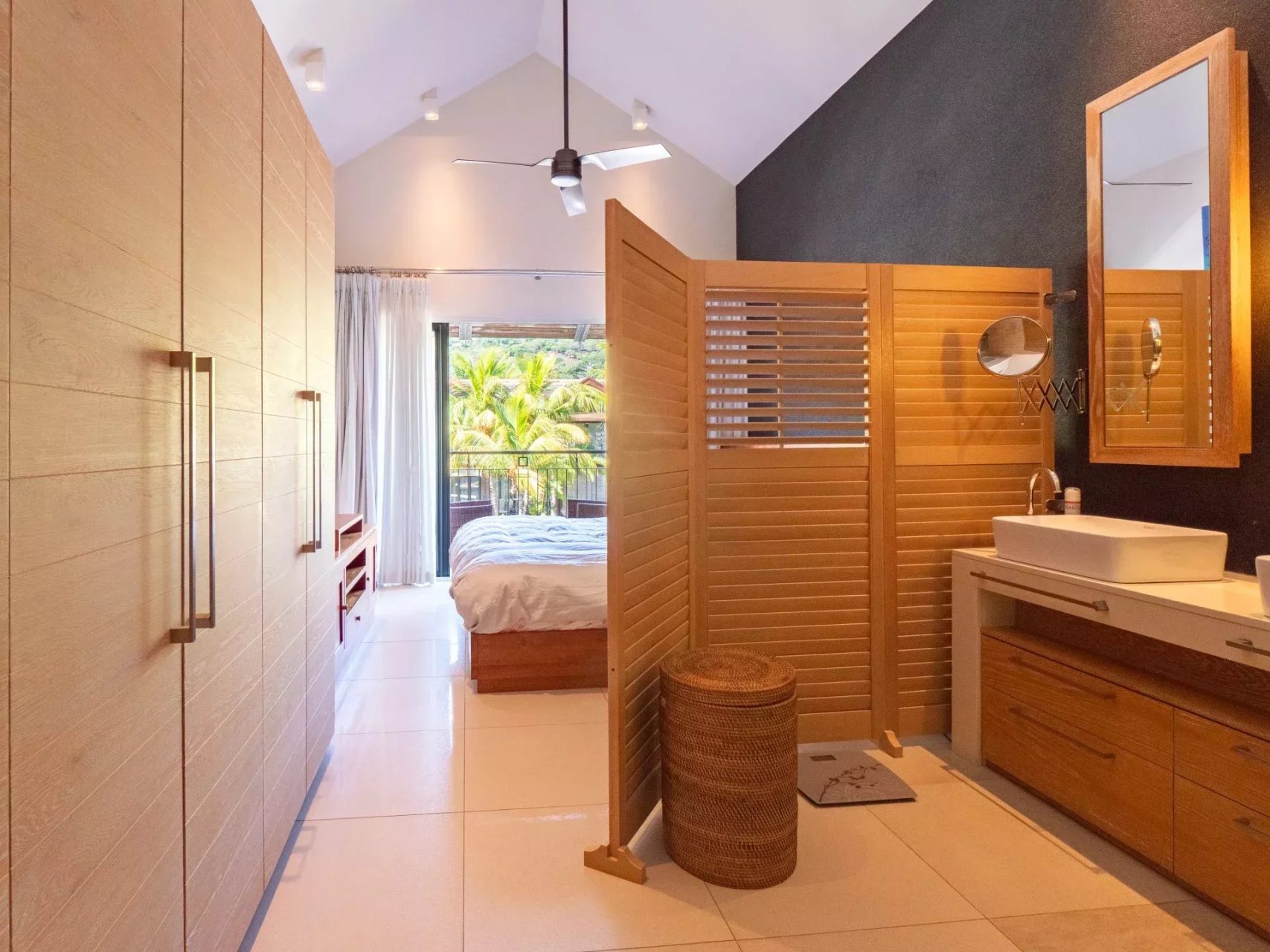 Duplex 3 chambres avec ponton privé à La Balise Marina à vendre à Rivière Noire
