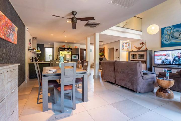 Duplex 3 chambres avec ponton privé à La Balise Marina à vendre à Rivière Noire