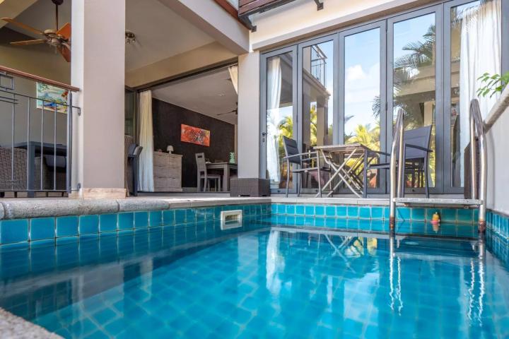 Duplex 3 chambres avec ponton privé à La Balise Marina à vendre à Rivière Noire