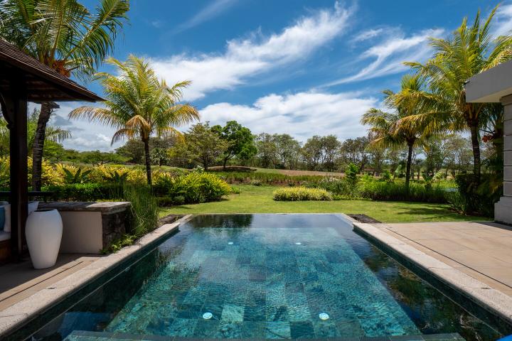 Maison meublée de 270 m² sur le golf de Bel Ombre à vendre