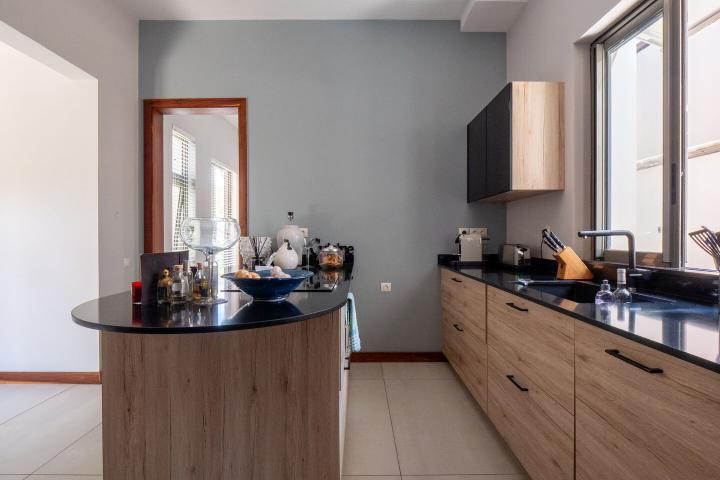 Maison meublée de 270 m² sur le golf de Bel Ombre à vendre