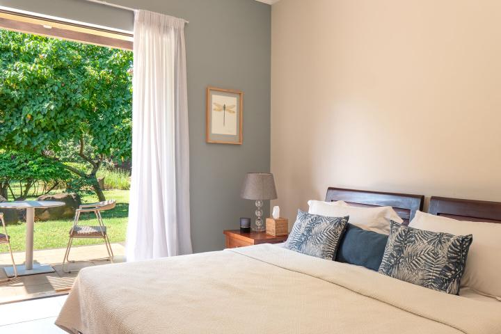 Single-storey 4-bedroom villa to rent in Tamarin Golf