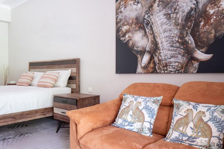 Single-storey 4-bedroom villa to rent in Tamarin Golf