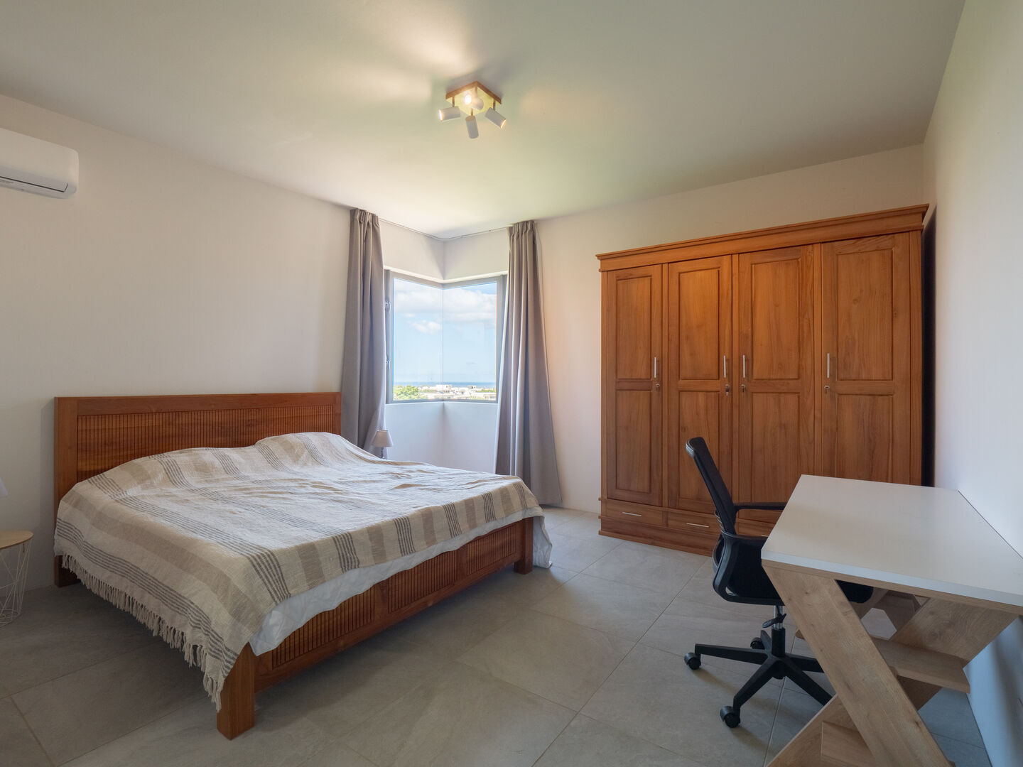 Appartement meublé à louer à Flic en Flac avec rooftop