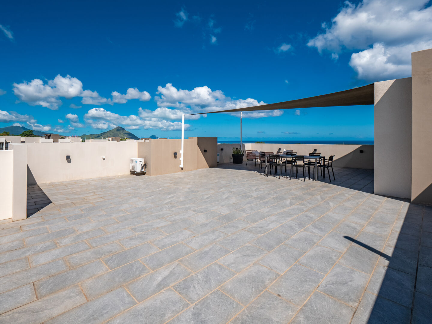 Appartement meublé à louer à Flic en Flac avec rooftop