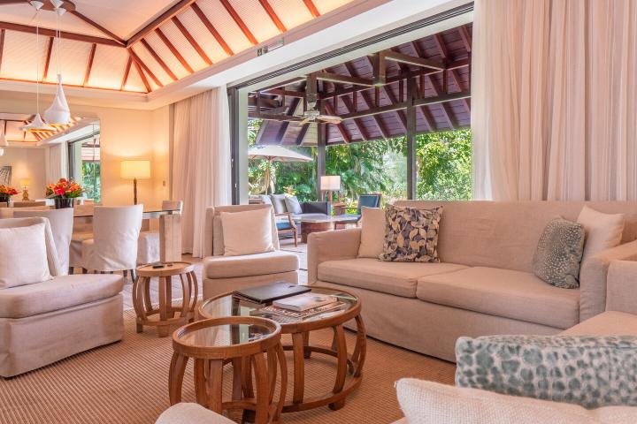Villa Four Seasons à Anahita avec pool locatif officiel à vendre à Beau Champ
