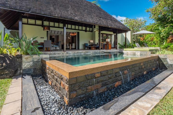 Villa Four Seasons à Anahita avec pool locatif officiel à vendre à Beau Champ