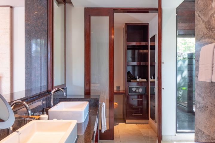 Villa Four Seasons à Anahita avec pool locatif officiel à vendre à Beau Champ