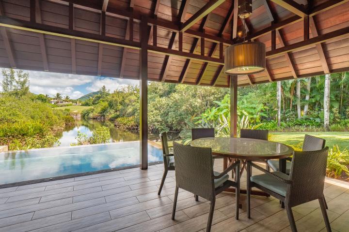 Villa Four Seasons à Anahita avec pool locatif officiel à vendre à Beau Champ