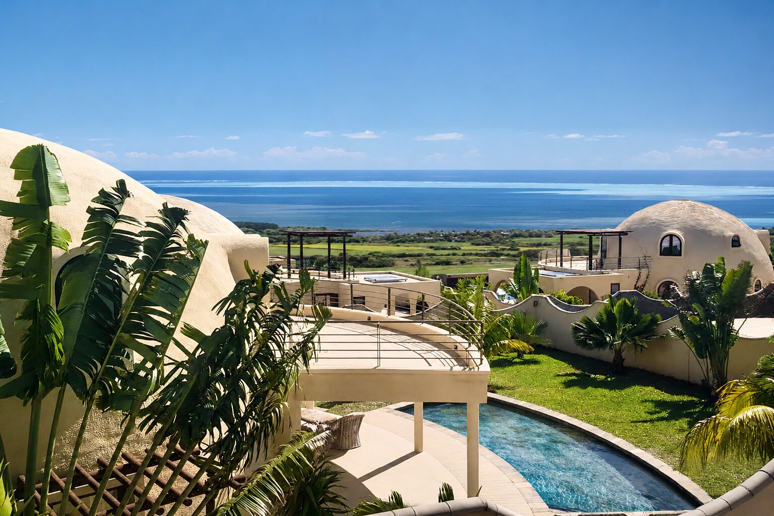 Atypical contemporary 3-bedroom villa to rent in Albion