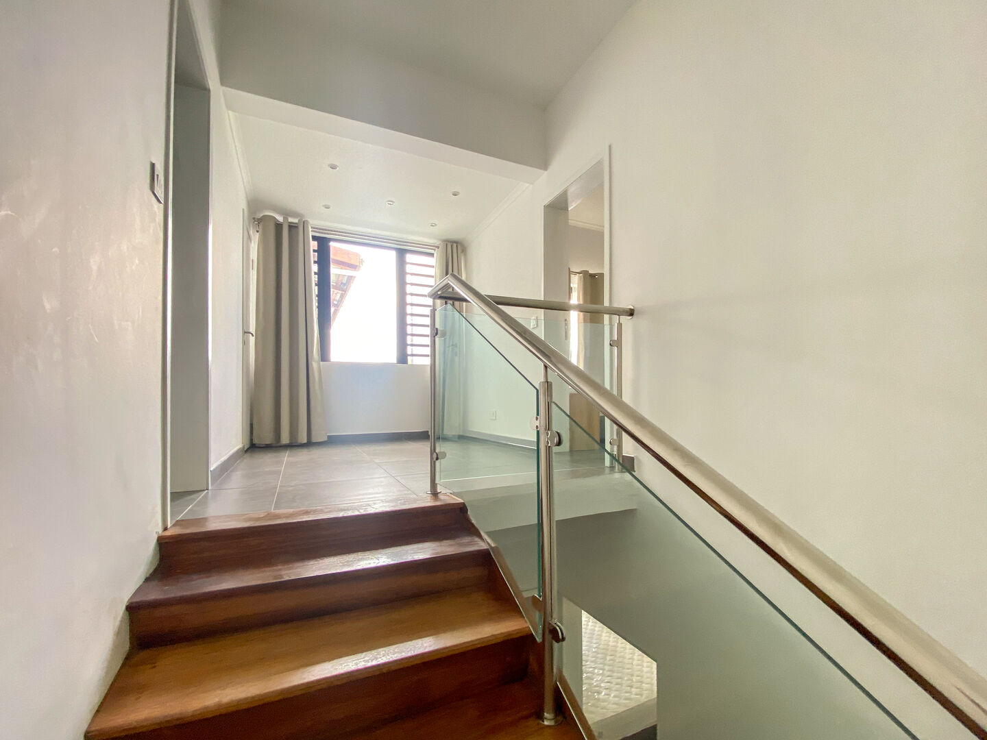 Trou aux Biches – Magnifique Villa moderne meublée 4 chambres ensuite avec piscine privée