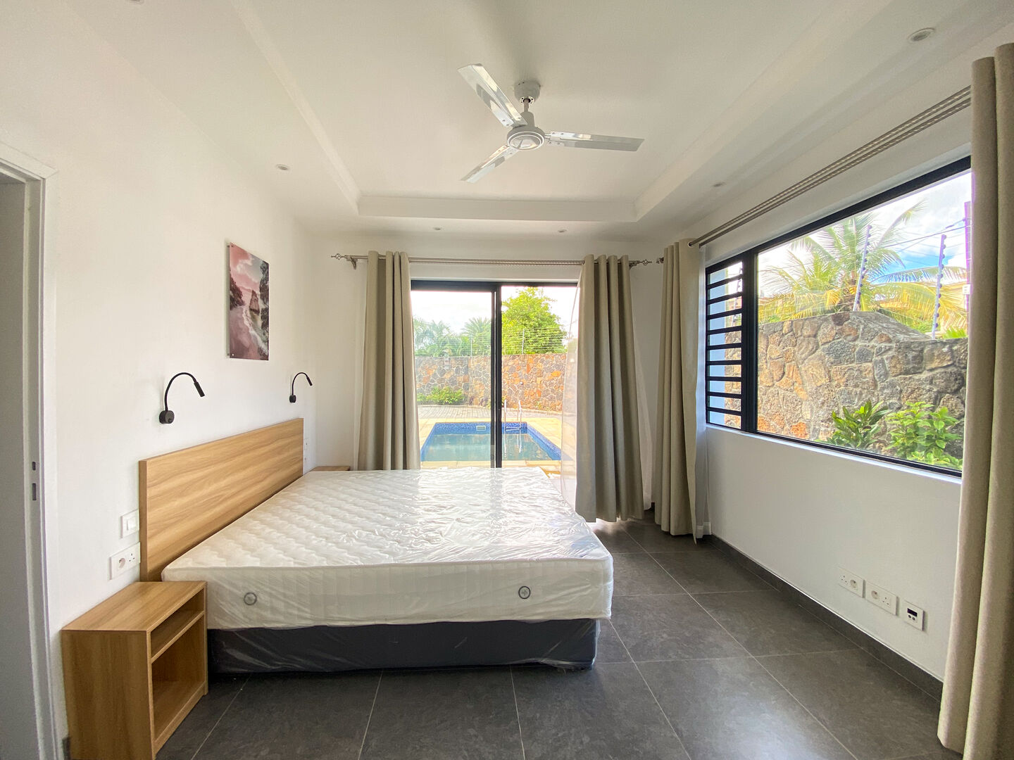 Trou aux Biches – Magnifique Villa moderne meublée 4 chambres ensuite avec piscine privée