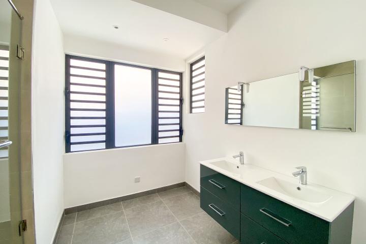 Trou aux Biches – Magnifique Villa moderne meublée 4 chambres ensuite avec piscine privée à louer