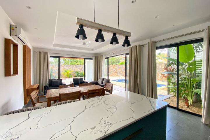 Trou aux Biches – Magnifique Villa moderne meublée 4 chambres ensuite avec piscine privée à louer