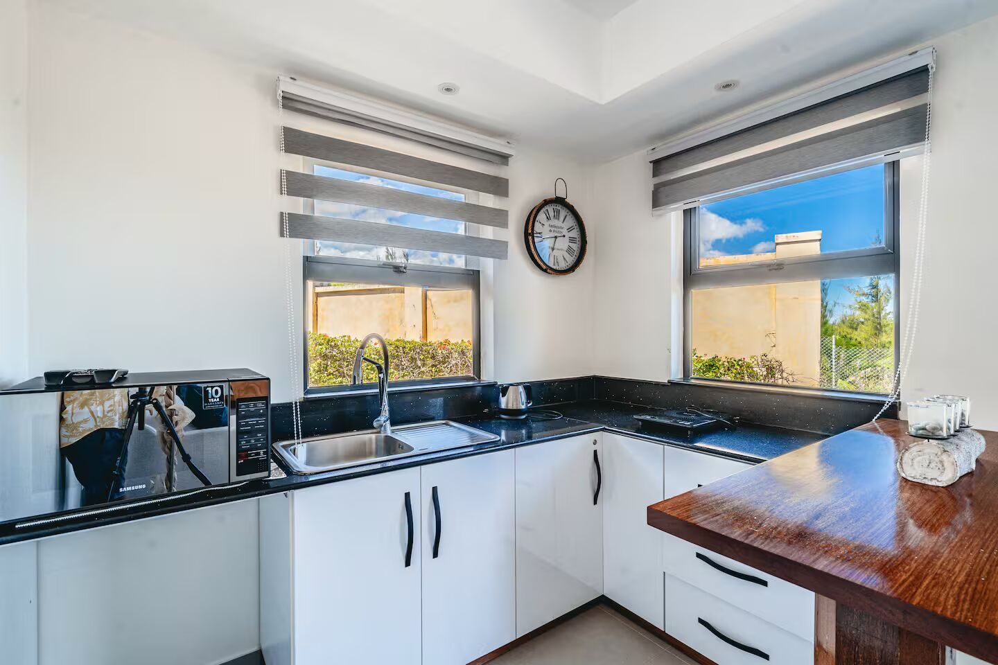 Villa de prestige 4 chambres avec vue mer à vendre à Bel Ombre