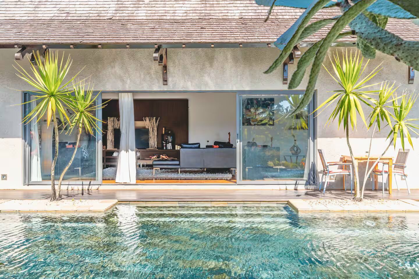 Villa de prestige 4 chambres avec vue mer à vendre à Bel Ombre