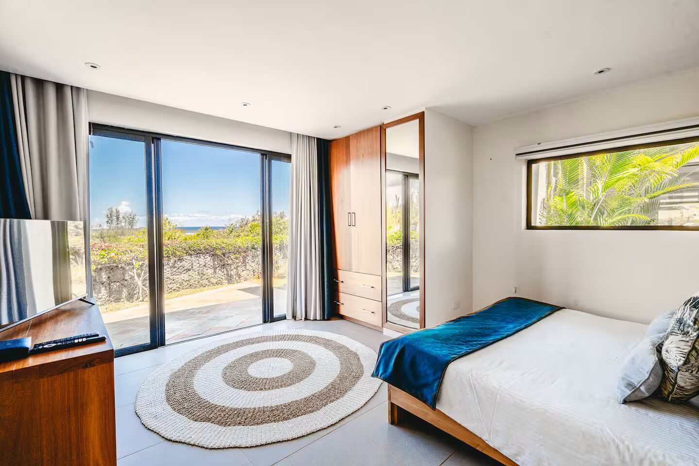 Villa de prestige 4 chambres avec vue mer à vendre à Bel Ombre