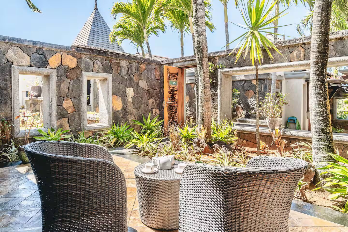 Villa de prestige 4 chambres avec vue mer à vendre à Bel Ombre