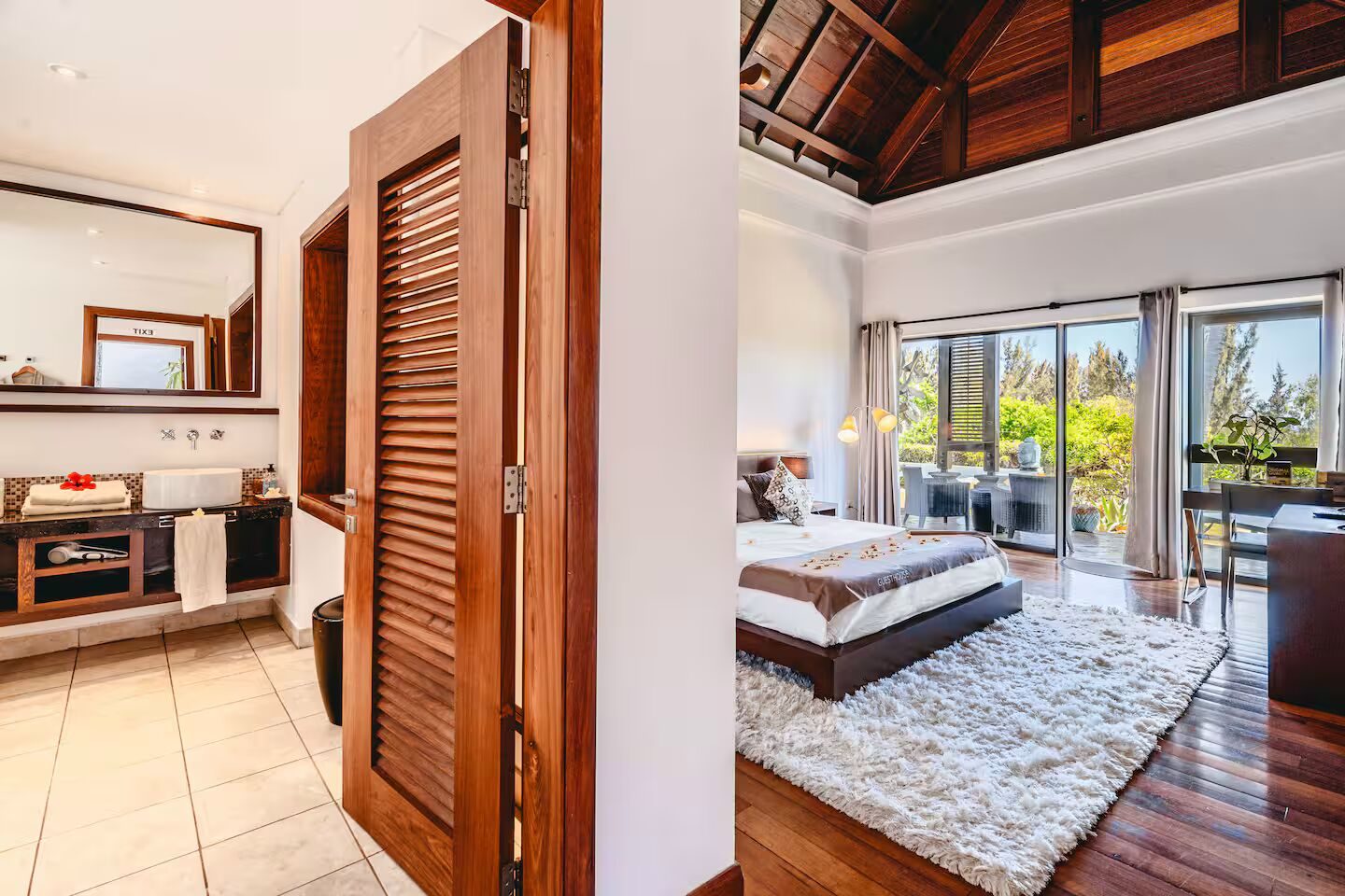 Villa de prestige 4 chambres avec vue mer à vendre à Bel Ombre