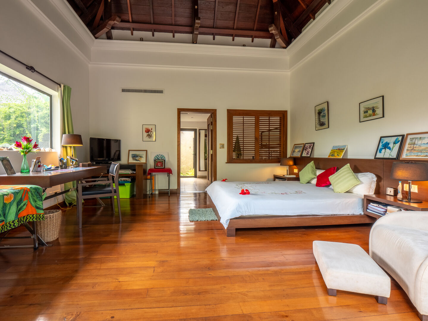 Villa de prestige 3 chambres sur vaste terrain à Bel Ombre