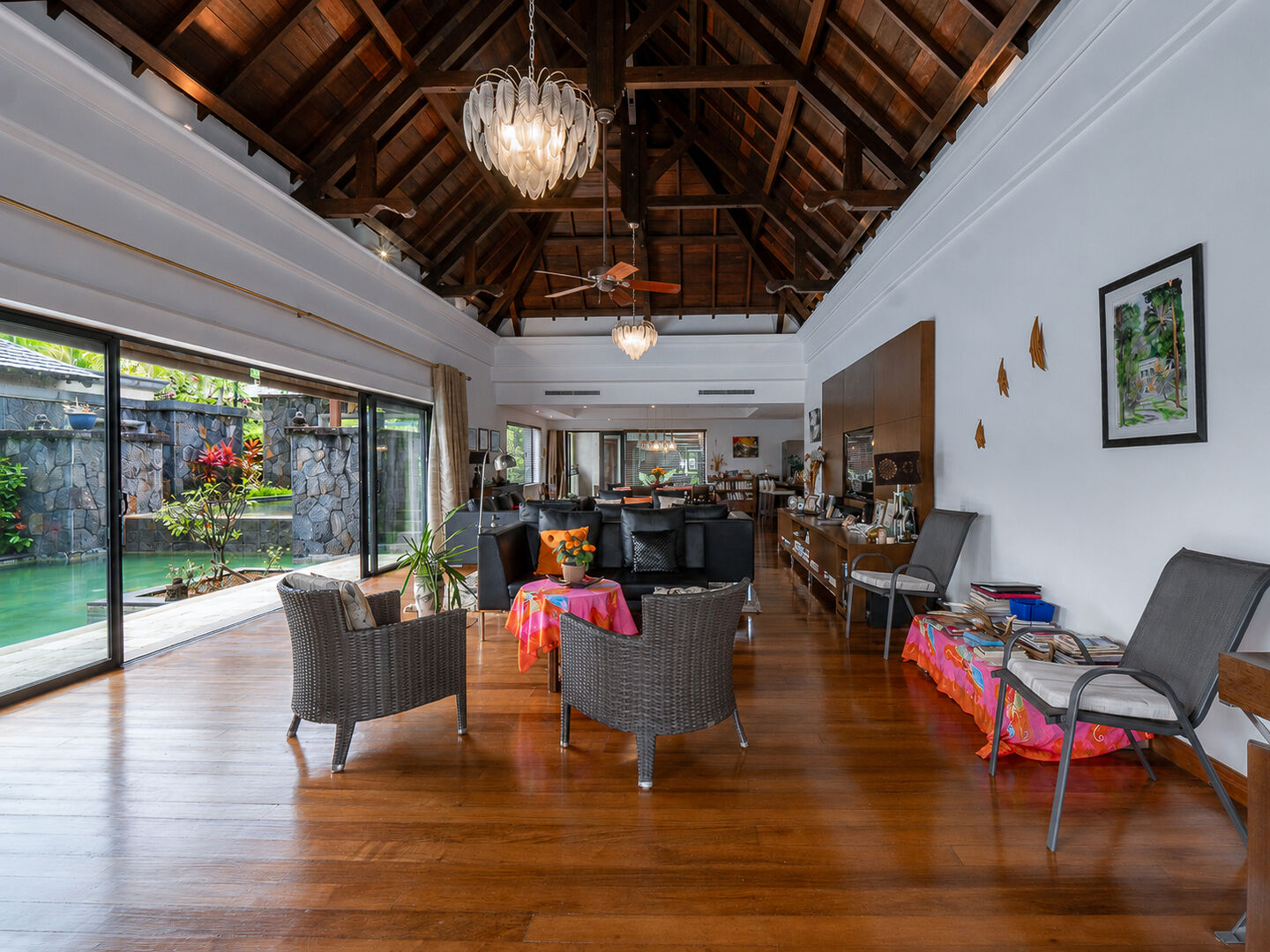 Villa de prestige 3 chambres sur vaste terrain à Bel Ombre