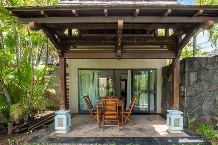 Villa de prestige 3 chambres sur vaste terrain à vendre à Bel Ombre