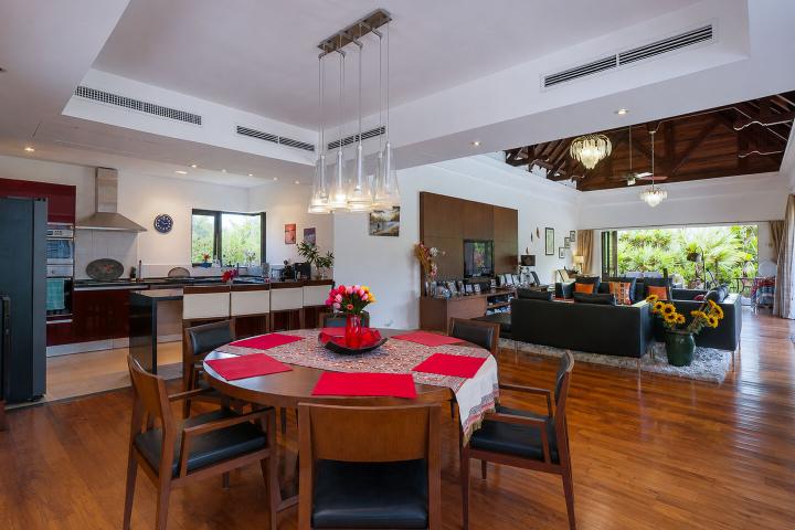 Villa de prestige 3 chambres sur vaste terrain à vendre à Bel Ombre