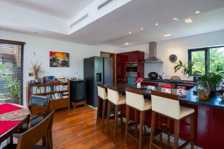 Villa de prestige 3 chambres sur vaste terrain à vendre à Bel Ombre