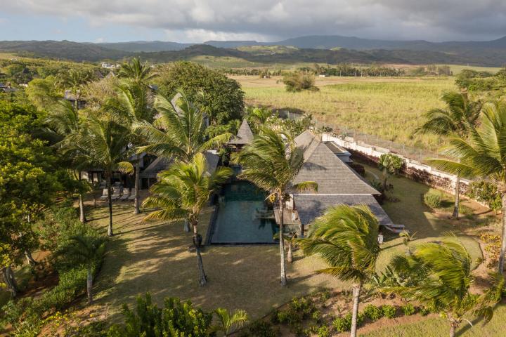 Villa IRS 6 chambres avec vue mer à vendre à Bel Ombre – terrain de 3 300 m²