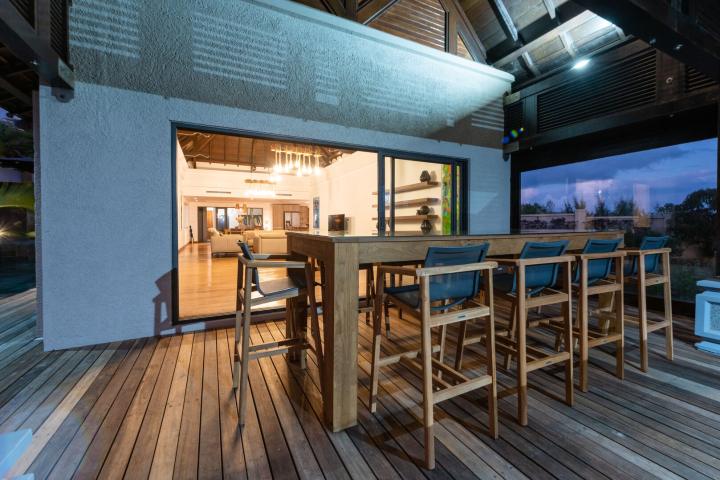 Villa IRS 6 chambres avec vue mer à vendre à Bel Ombre – terrain de 3 300 m²