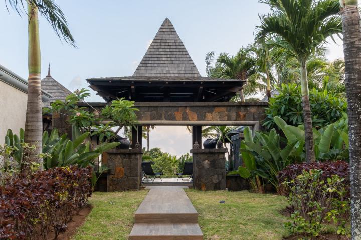 Villa IRS 6 chambres avec vue mer à vendre à Bel Ombre – terrain de 3 300 m²