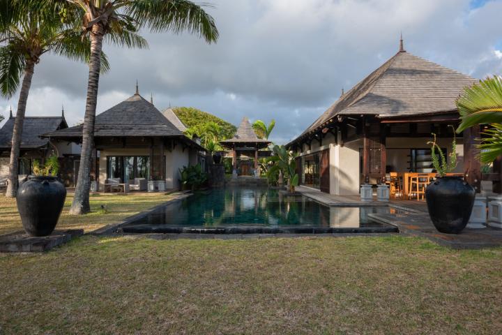 Villa IRS 6 chambres avec vue mer à vendre à Bel Ombre – terrain de 3 300 m²
