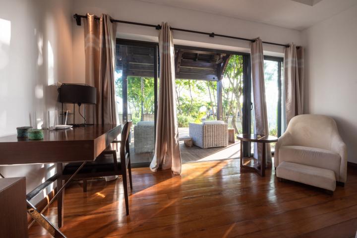 Villa IRS 6 chambres avec vue mer à vendre à Bel Ombre – terrain de 3 300 m²