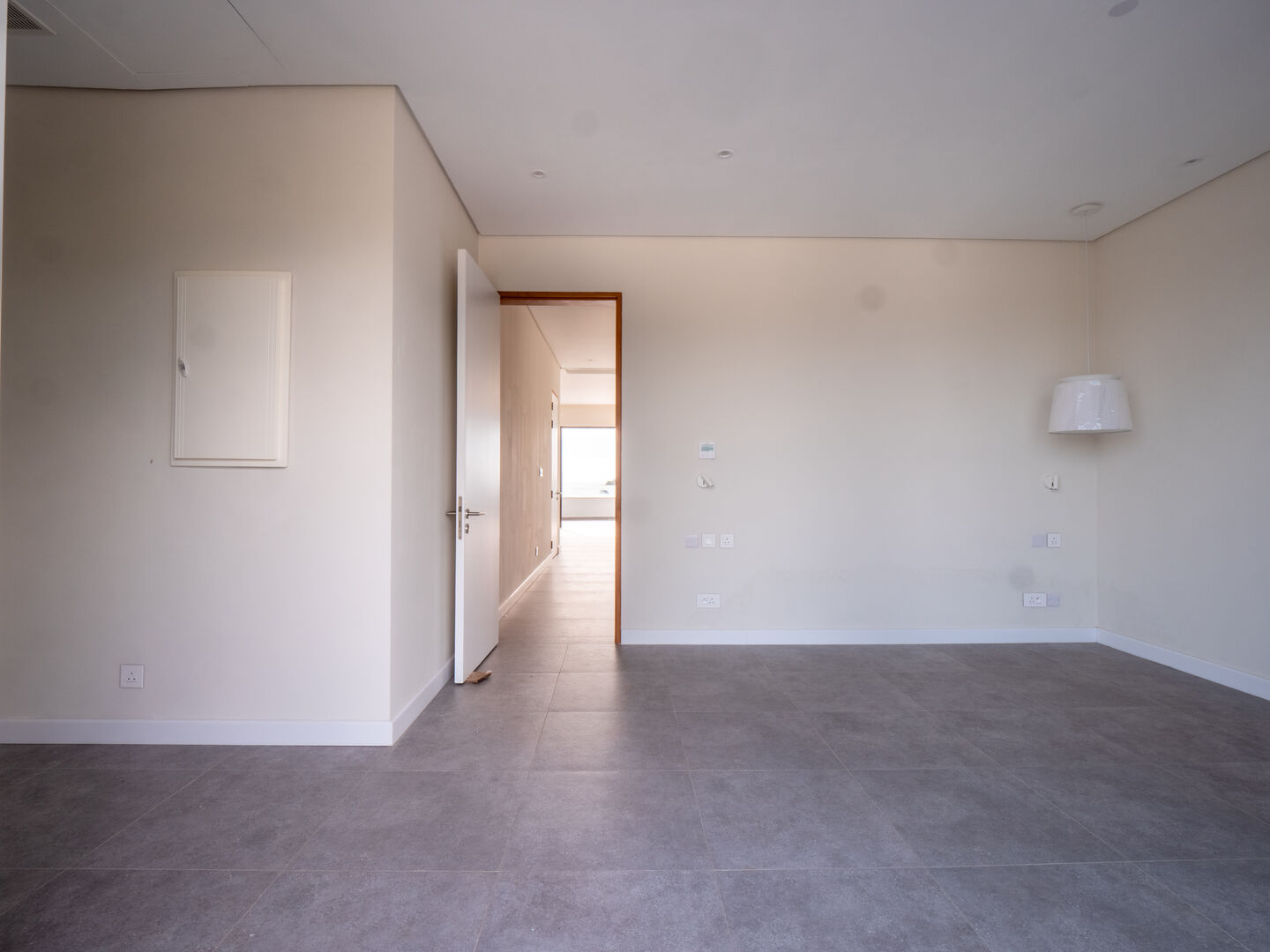 Penthouse 4 chambres en bord de mer à Rivière Noire avec piscine privée