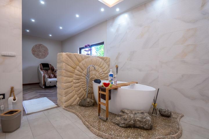 Villa de prestige meublée à louer à Beau Vallon, proche de Blue Bay