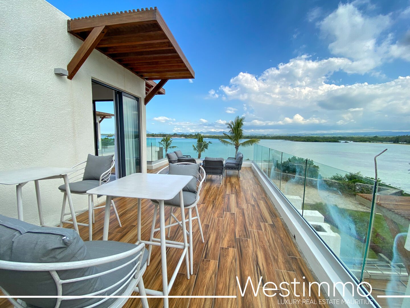 Villa de prestige meublée à louer à Poste Lafayette au bord du lagon