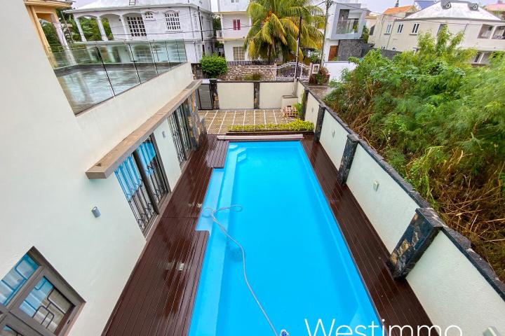 Villa de 3 chambres avec piscine à louer à long terme à Trou aux Biches