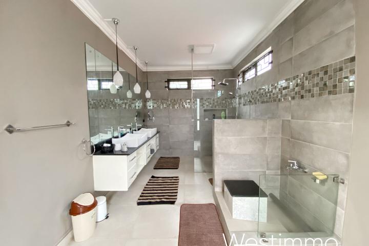 Villa de 3 chambres avec piscine à louer à long terme à Trou aux Biches