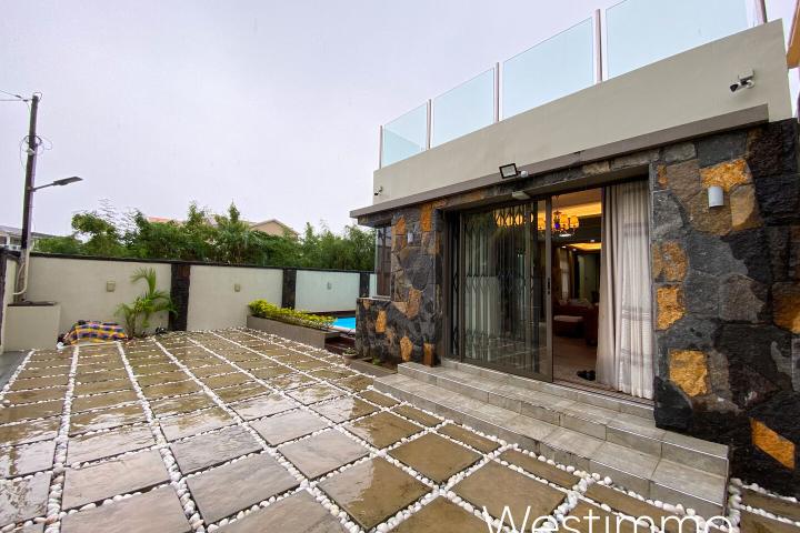 Villa de 3 chambres avec piscine à louer à long terme à Trou aux Biches